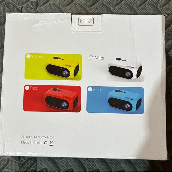 Mini Yellow Projector - Picture 2 of 4